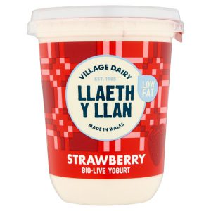 Llaeth Y Llan Strawberry Yogurt